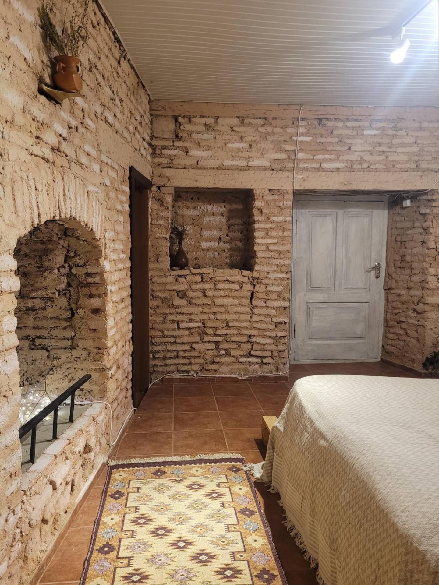 Friends Hostel *
